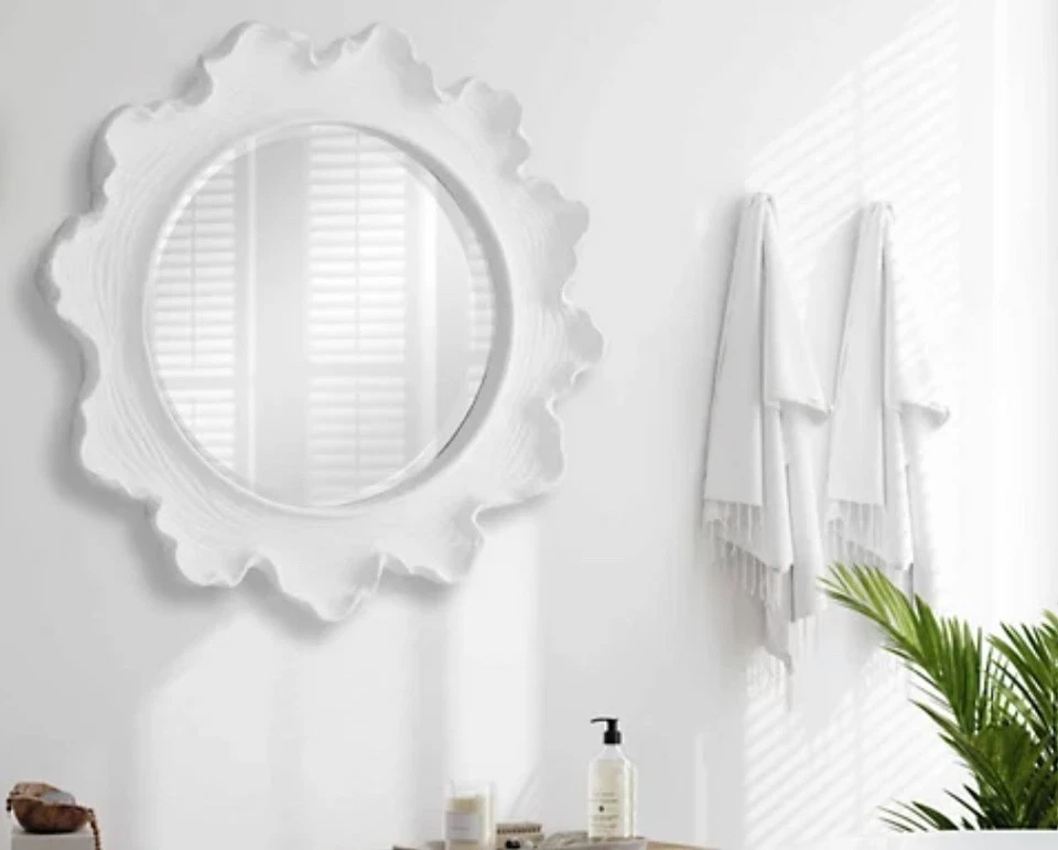 Espejo blanco mate Uttermost 09797 Sea Coral 34 X 34 pulgadas Foto 3 de 4