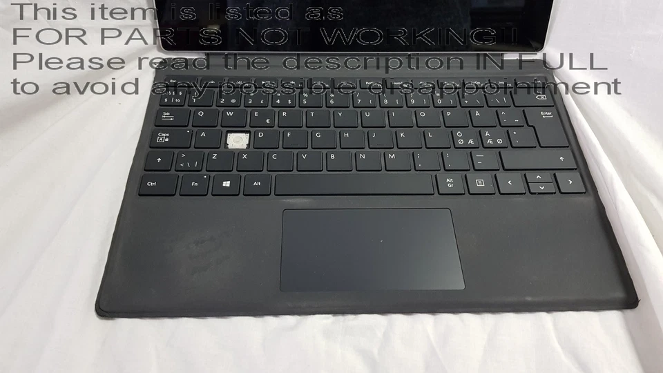 DAMAGED READ!! Microsoft 1631 Surface Pro 3 Intel Core i5 4300U, 4GB, 128GB SSD - Image 2 of 4