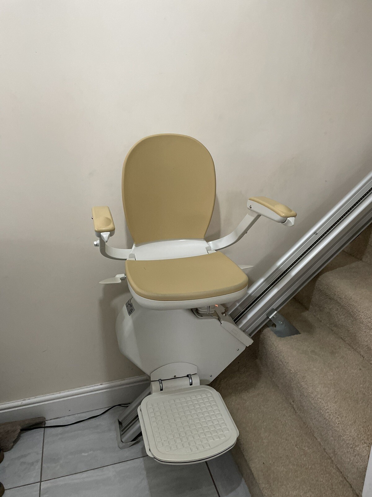 acorn stair lift straight used & Installed eBay