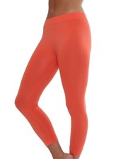 Women's Seamless Solid Plain Capri Legging: One Size- Please See Measurements 