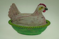 Altes PRESSGLAS Henne Huhn Dose Zuckerdose Deckeldose BEMALT