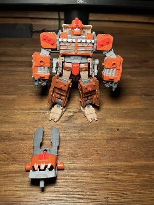 Hasbro Transformers Legacy Evolution Voyager Class Trashmaster