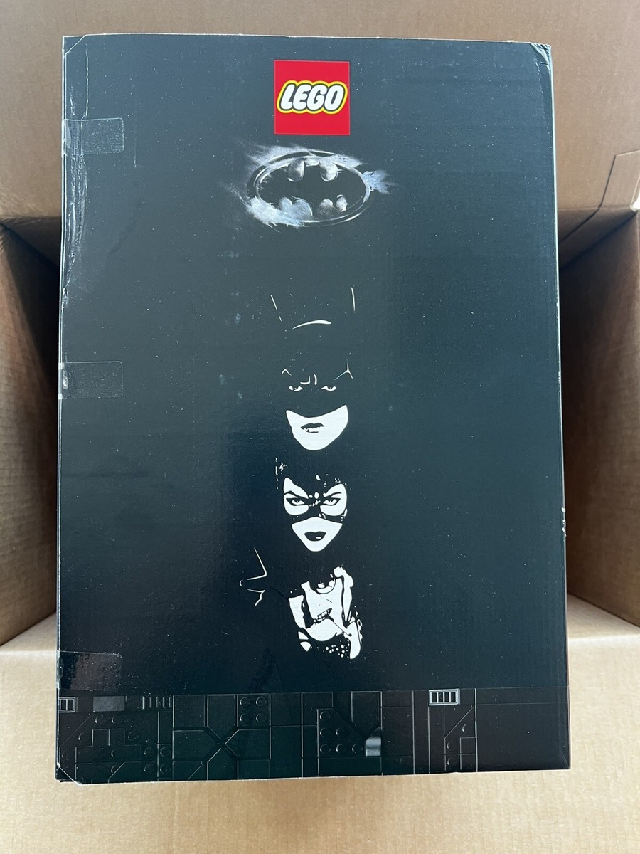 LEGO 76252 DC Comics Super Heroes - Batman Returns - Batcave