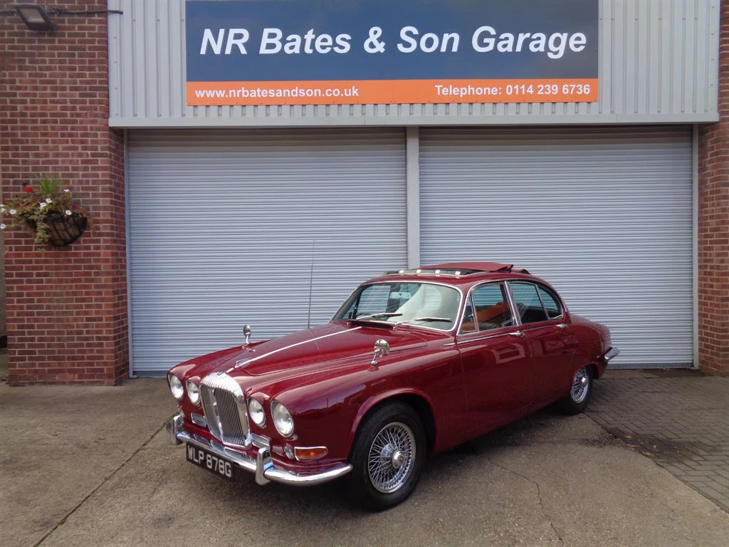 1968 Daimler Sovereign Saloon