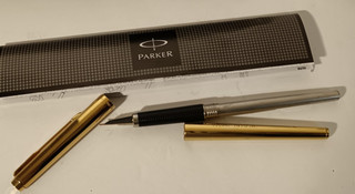 Vintage Iconic Gold Plated Parker 180 Fountain Pen Boxed (Has Been Engraved)