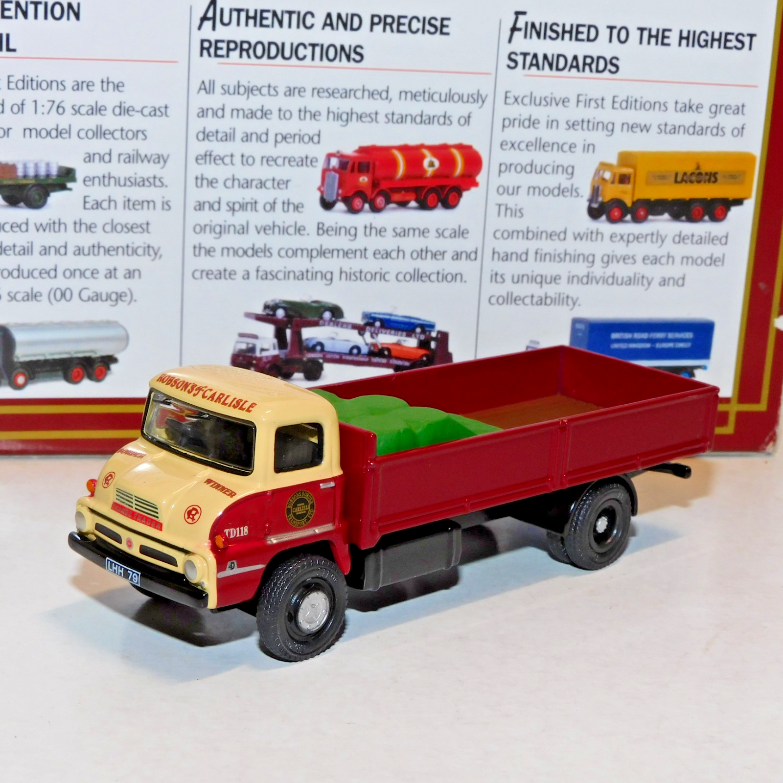 EFE THAMES TRADER DROPSIDE TRUCK ROBSONS OF CARLISLE 1/76 32601