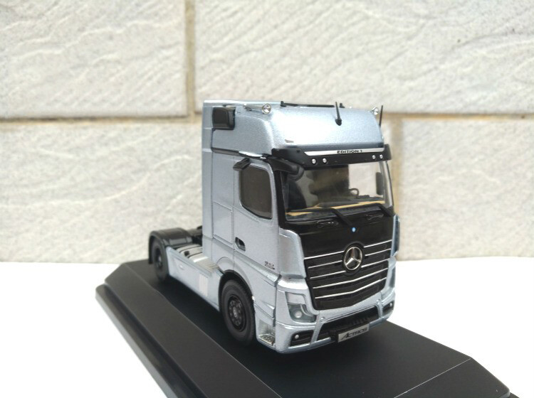 1:50 for NZG For Benz For DER NEUE ACTROS Edition 1 Truck 1:50 for NZG For Benz For DER NEUE ACTROS Edition 1 Truck