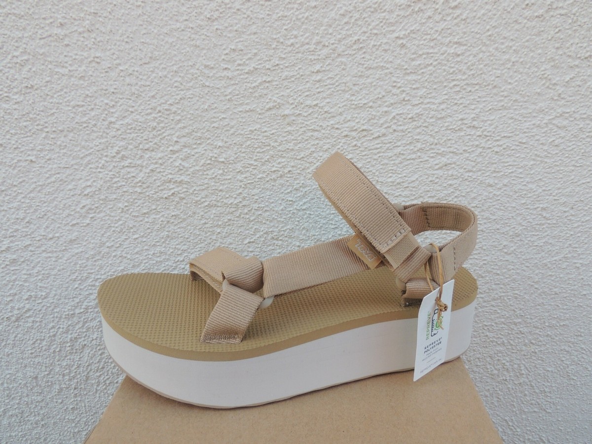 Ladies Sandals Flatform Universal Sandal White Platform Tevas TEVA