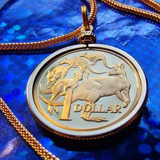 AUSTRALIA KANGAROO DOLLAR GOLD-FILLED BEZEL PENDANT 28" FOXTAIL CHAIN