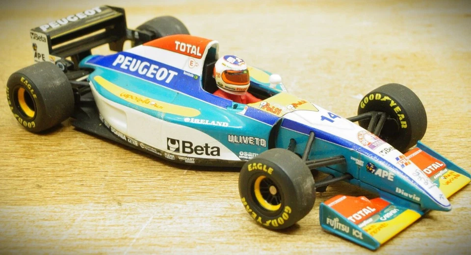 1:43 MINICHAMPS Auto Corsa F1 Jordan Peugeot EJR 195 N° 14 Gp 1995 " - Immagine 2 di 4