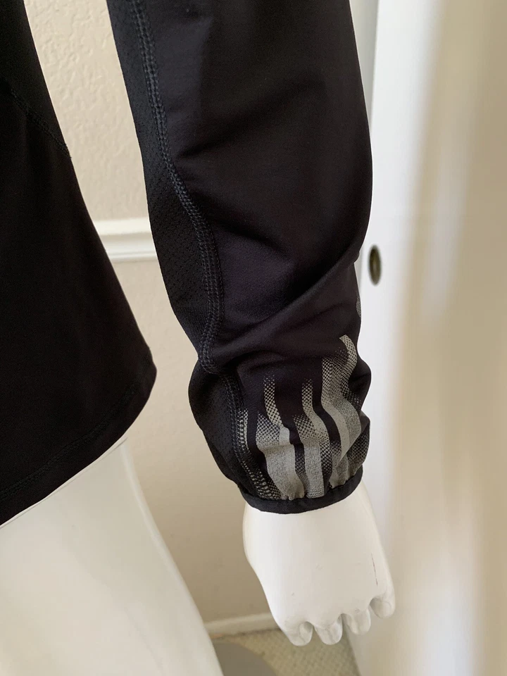 PUMA Women's Black 1/4 Zip Long Sleeve Stretch Pullover Top w/ Nylon Hood Sz XS - Image 3 of 4