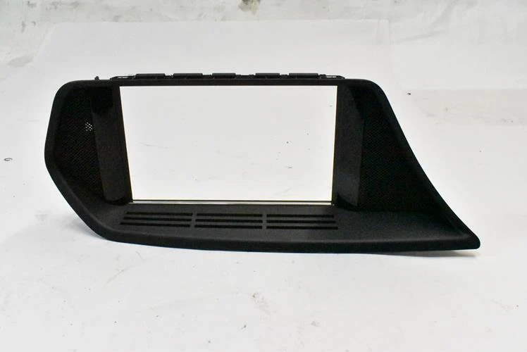 2010 MERCEDES BENZ E550 (C207) ACABAMENTO DE TELA DE NAVEGAÇÃO GPS - Imagem 2 de 4