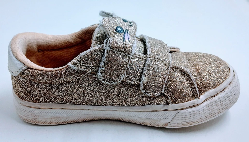 Tenis Tenis Tenis Mujer’s Brillo Dorado Correa Sin Cordones Lugar para Niños Talla 7 Foto 3 de 4