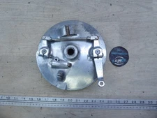 1969 Yamaha R3 Grand Prix 350 Y11718) front brake plate hub drum 