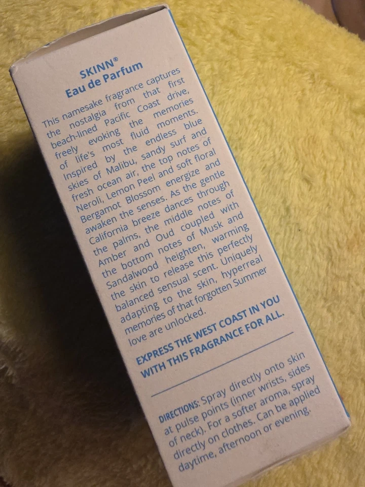 SKINN Los Angeles Eau De Parfum 1,7 OZ / 50 ml LOS ANGELES EDP para hombres y mujeres Foto 4 de 4