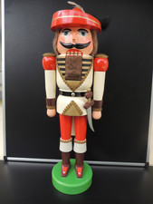 Nussknacker K&uuml;rassier  56 cm gro&szlig; DDR
