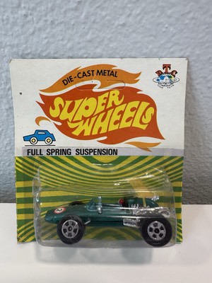 VINTAGE Super Wheels Lotus Climax Green #2 Die Cast Car