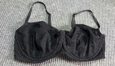Parade Black Bra Underwire Unlined Sheer Full Coverage Medium Hook&Eye Lace Sexy