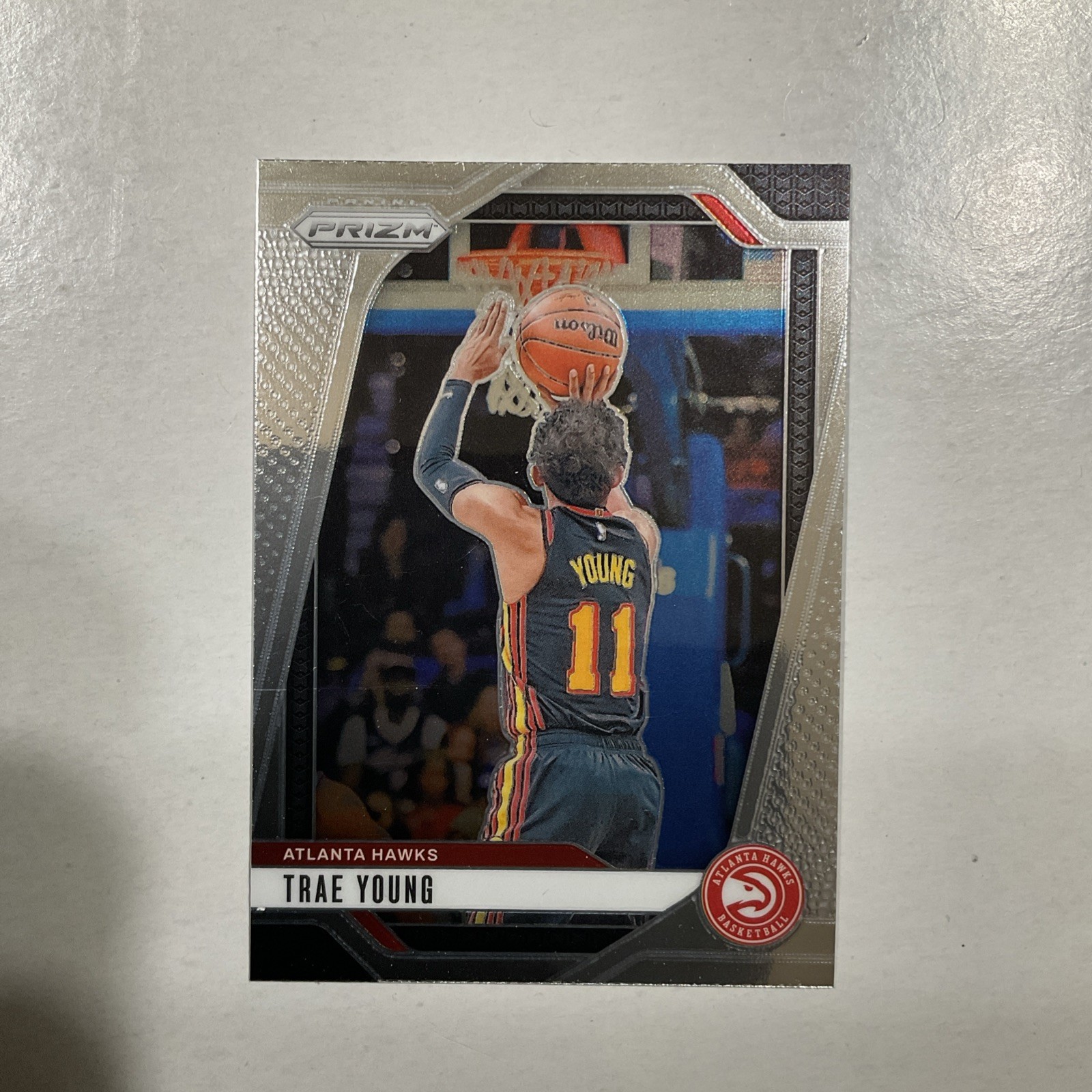 2024-25 Panini Prizm Trae Young #84 Image Variation SSP Hawks
