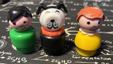 Vintage 70’s 80’s Fisher Price Little People Lot Of 3 Including Lucky Dog