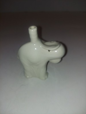 Antique Nut Brown English Pie Bird Funnel England Rare Elephant Design 3.5  Tall