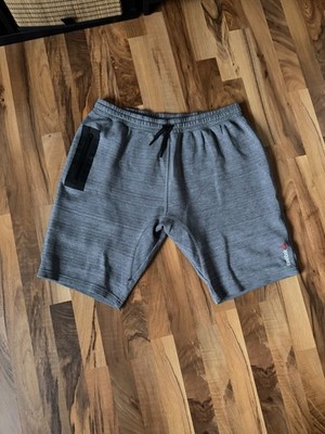 Reebok Herren kurze Hose Shorts / Farbe grau / Gr. XL