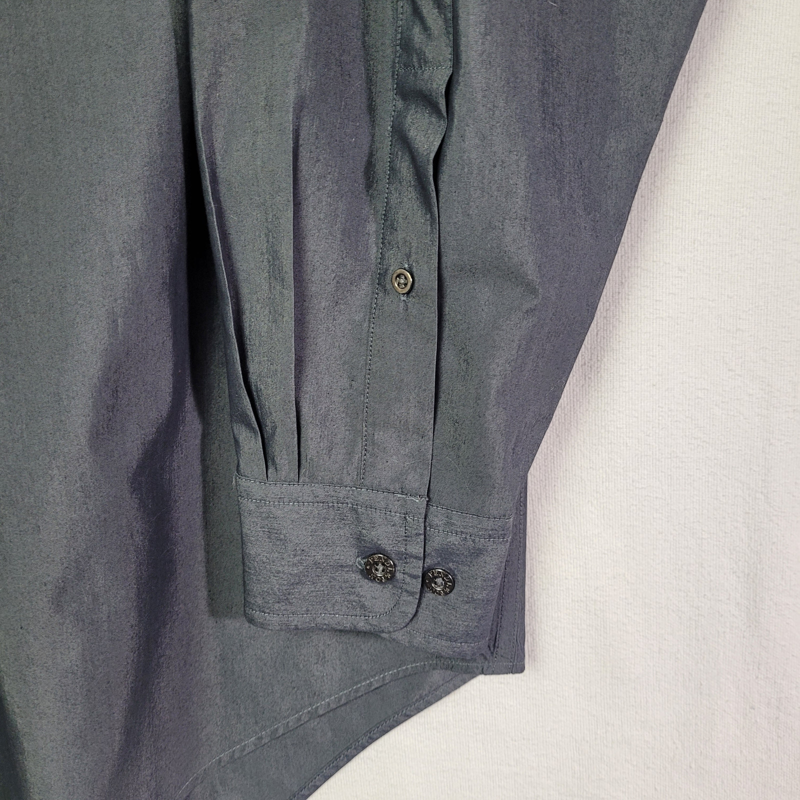 Pendleton Shirt Mens Size Medium Solid Button Dow… - image 6