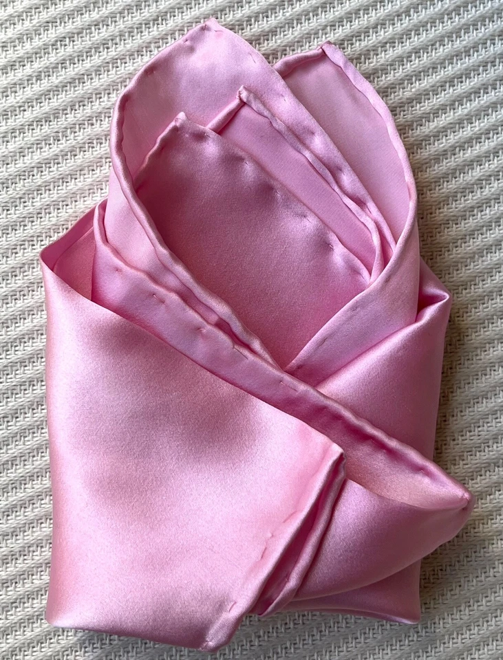 ROBERT TALBOTT Seda Charmeuse Rosa Bolsillo Cuadrado Pañuelo Bufanda Nuevo sin Etiquetas Foto 4 de 4