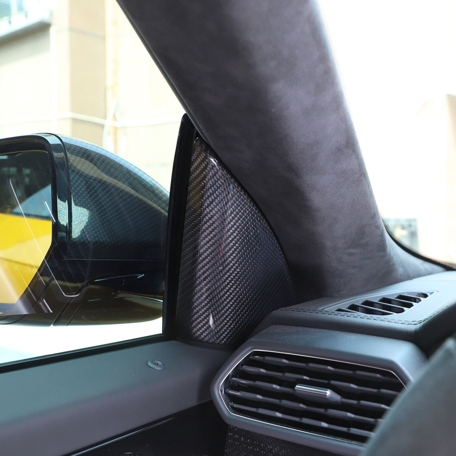 Carbon Fiber Inner Door Triangle A Pillar Cover For Lamborghini URUS 2018-2022