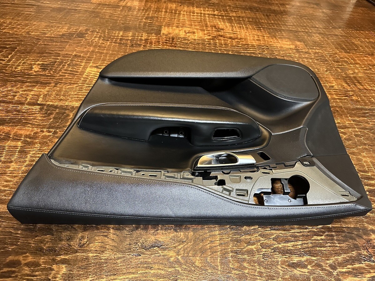 🔥 2016 - 2023 VOLVO XC90 Front Right Passenger DOOR PANEL OEM