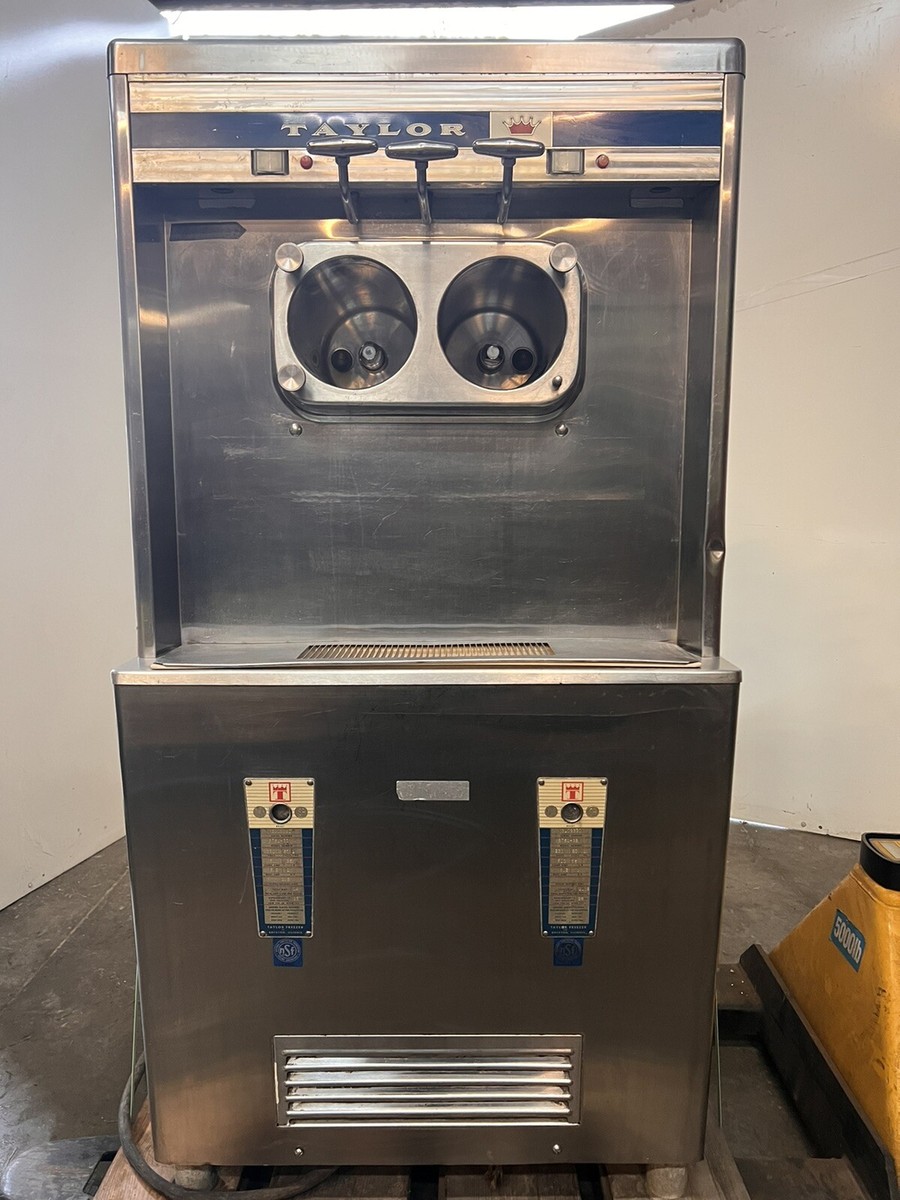 Taylor Ice Cream Soft Serve Machine B761-32 - WE SHIP - PARTS READ