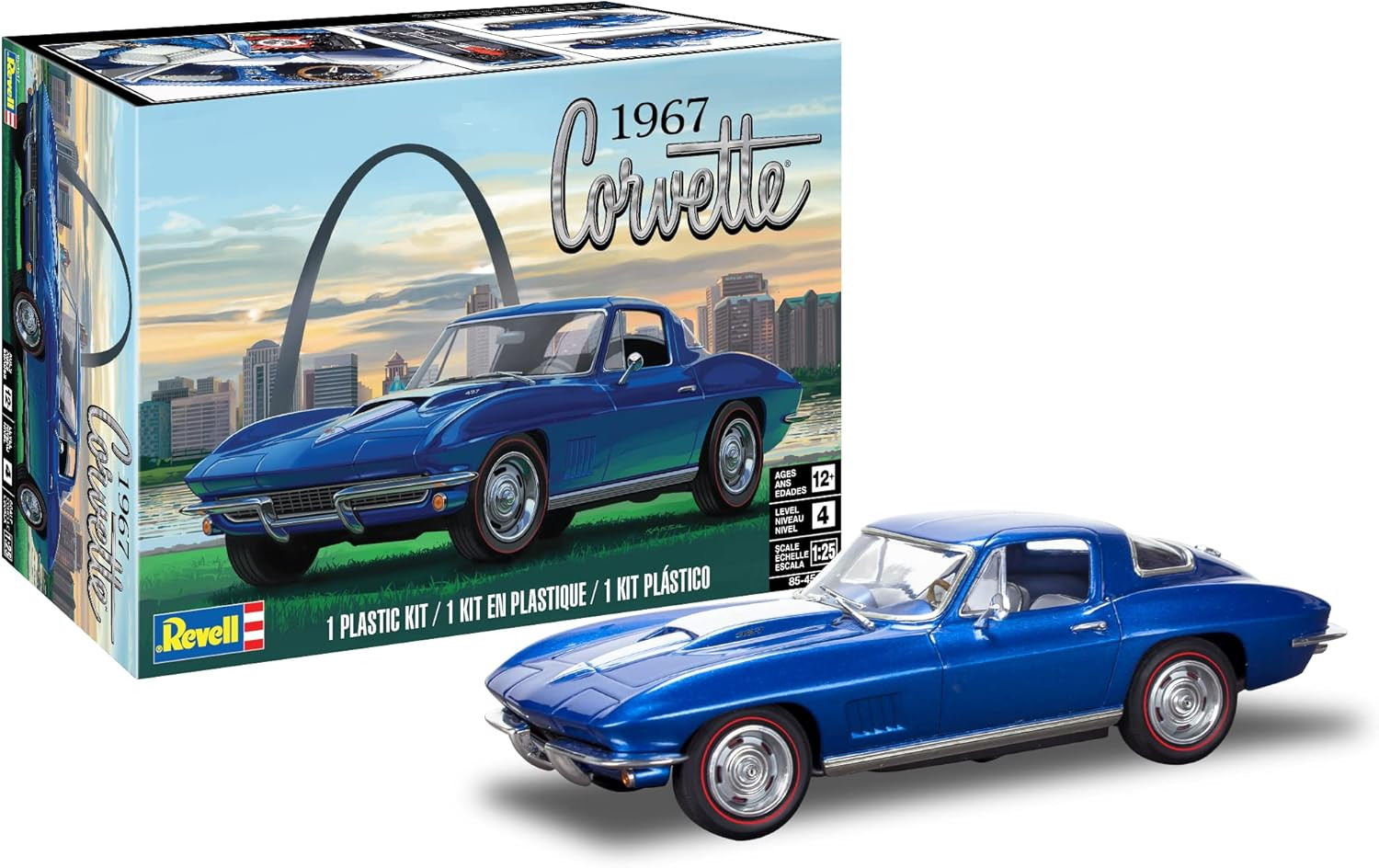Level 4 Model Kit 1967 Chevrolet Corvette Sport Coupe 1/25 Scale Model