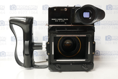 Mamiya Universal Press + 100mm f/3.5 Sekor + Hood + Grip + 120
