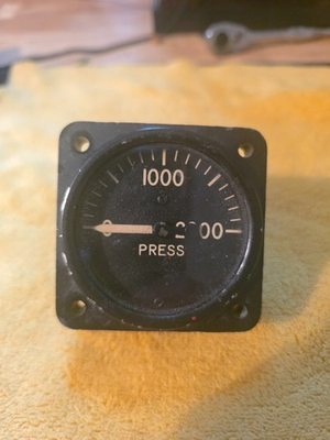 #ad #ad Aircraft Instrument Hyd Pressure ? $20.00