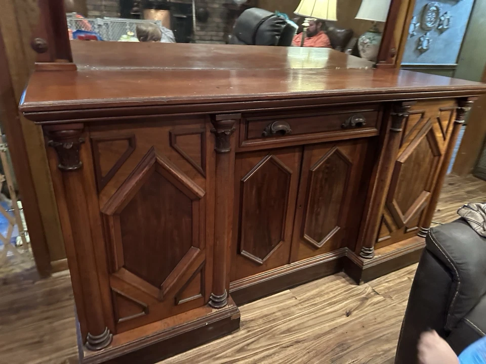 Antiguo buffet victoriano eduardiano rural francés tallado a mano finales de 1800 Foto 2 de 4