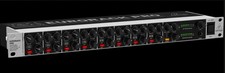 Behringer RX 1602 Rack-Mixer