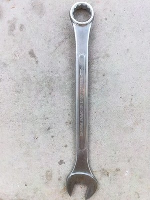 Pre Owned  EVERCRAFT  COMBINATION WRENCH 1  7/8''