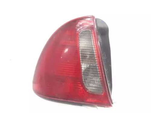 XFB101010 Left Rear Combination Rear Lamp for MG ROVER ROVER 45 (RT) 20 7742457 - Picture 1 of 6