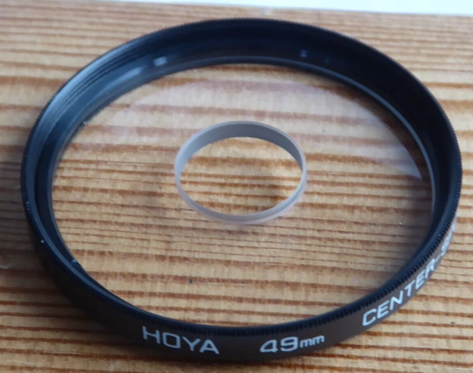 Hoya 49mm Centre Spot   Filter Made in Japan New Old Stock Boxed - Image 2 of 4