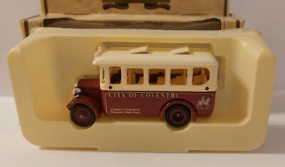 DENNIS BUS COACH MODEL CITY OF COVENTRY MASSSTAB 1:64 CA. LLEDO DAYS GONE 