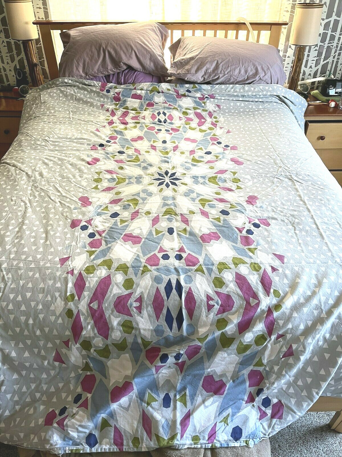 Urban Outfitters MT Gray Geometric 