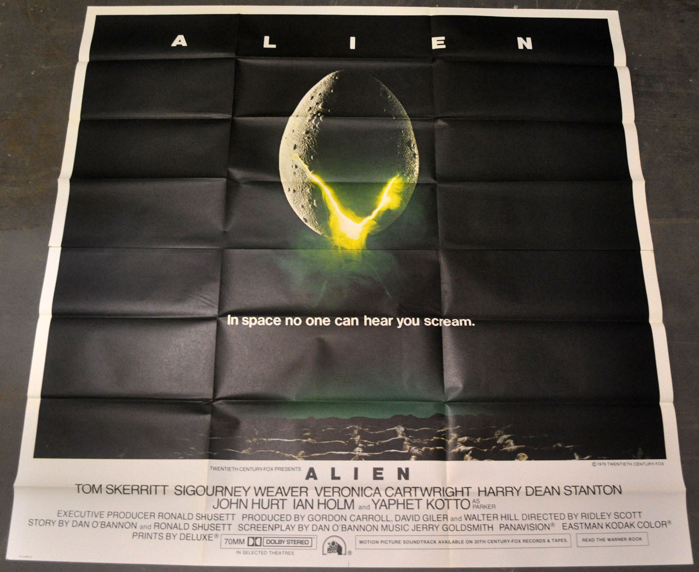 Alien 1979 ORIGINAL 81X81 6-SHEET MOVIE POSTER SIGOURNEY WEAVER JOHN ...