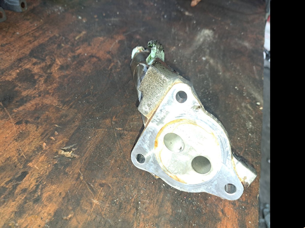 Paccar 2189909 Coolant Connector | eBay 