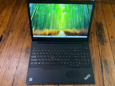 Lenovo ThinkPad E590 i5-8265U 8GB RAM 256GB SSD 15.6