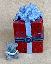 Boyds Bears 2013 Winston  s Gift Box with Joy McNibble NEW IN BOX 317/3600