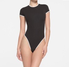 SKIMS Fits Everybody Tshirt Short Sleeve Crew Neck Black Bodysuit White Trim S