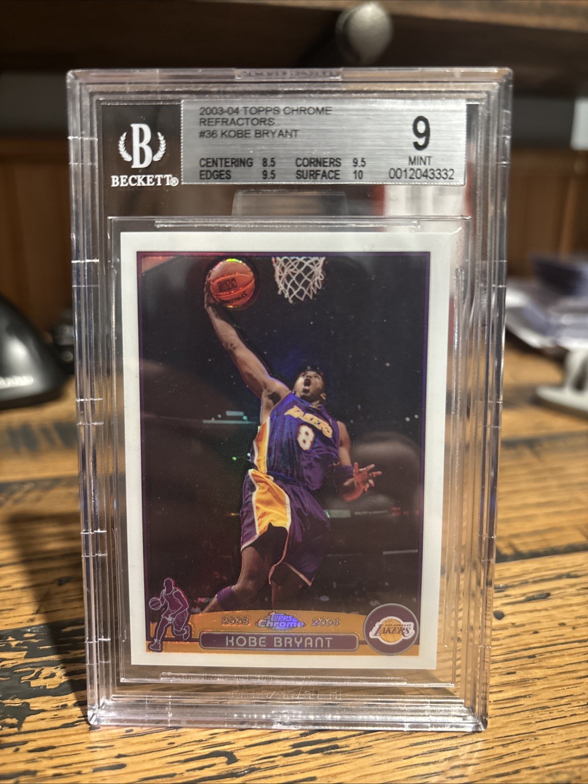 2003-04 Topps Chrome Kobe Bryant Refractor #36 Lakers BGS 9 High Subgrades!