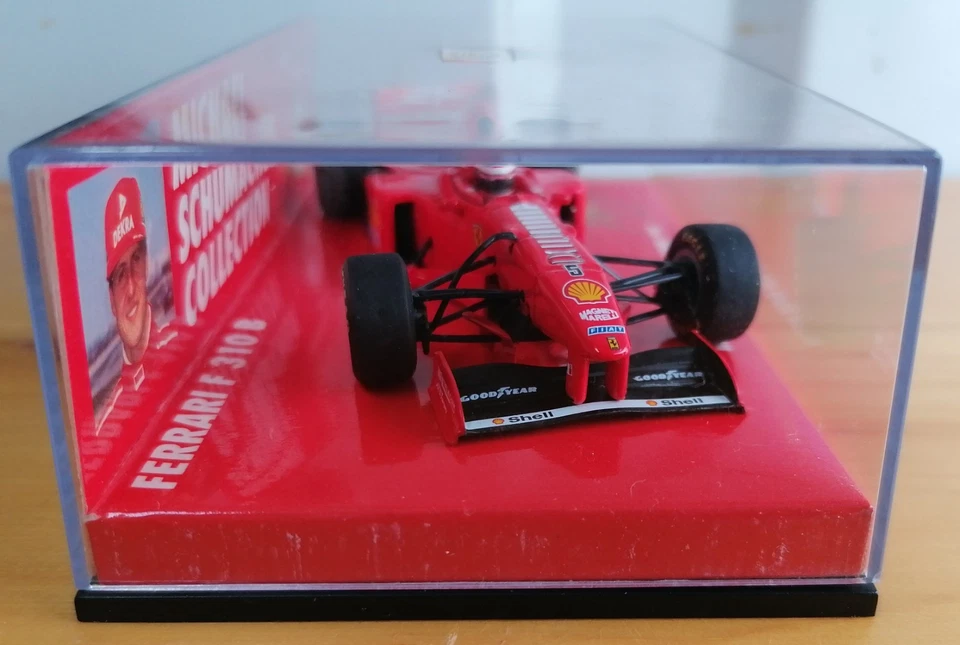 Minichamps Ferrari F310B M. Schumacher Collection Magny Cours 1997 1:43 - Immagine 4 di 4