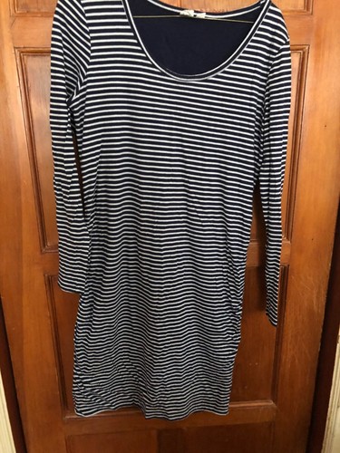 Gap Maternity SZ S Scoop Neck Navy Blue 