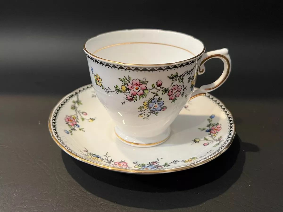 Tuscan Fine English Bone China England Cup & Saucer Set, #D224